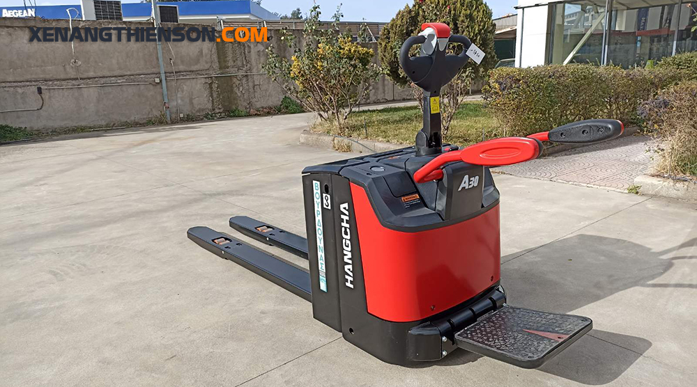 Xe nâng tay điện 3 tấn Hangcha 8 Xe nâng tay điện 3 tấn Hangcha