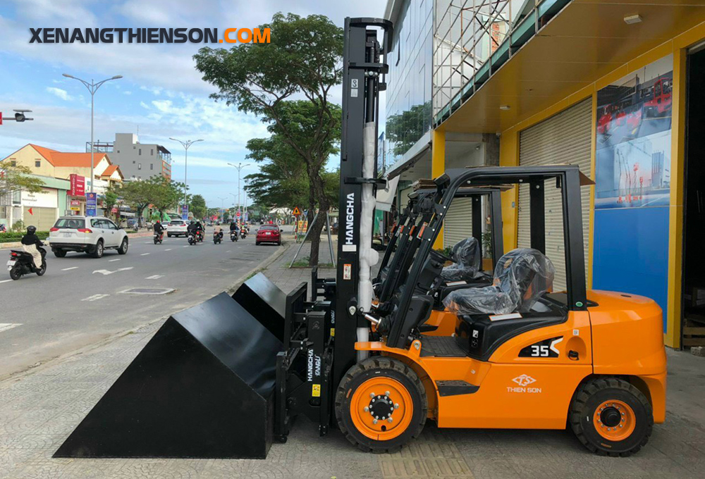 Xe nâng xúc lật, gắn gầu xúc 11 Các loại xe nâng xúc lật Hangcha tại Thiên Sơn